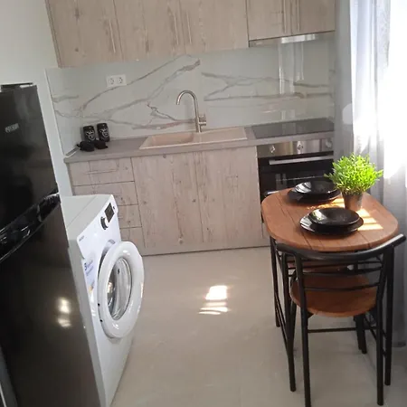 Сasa de vacaciones Adamis Garden Nea Michaniona