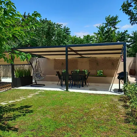 Adamis Garden *